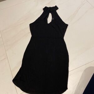 Lovely day halter dress M